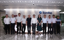 深圳市人大常委会彭海斌副主任莅临米兰体育考察调研